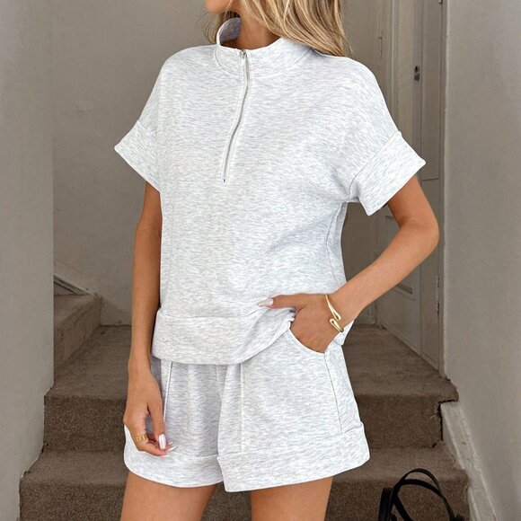Light Grey Casual Women's Loose Zipper Polo Collar Top and Shorts Set - Picture 6 of 7